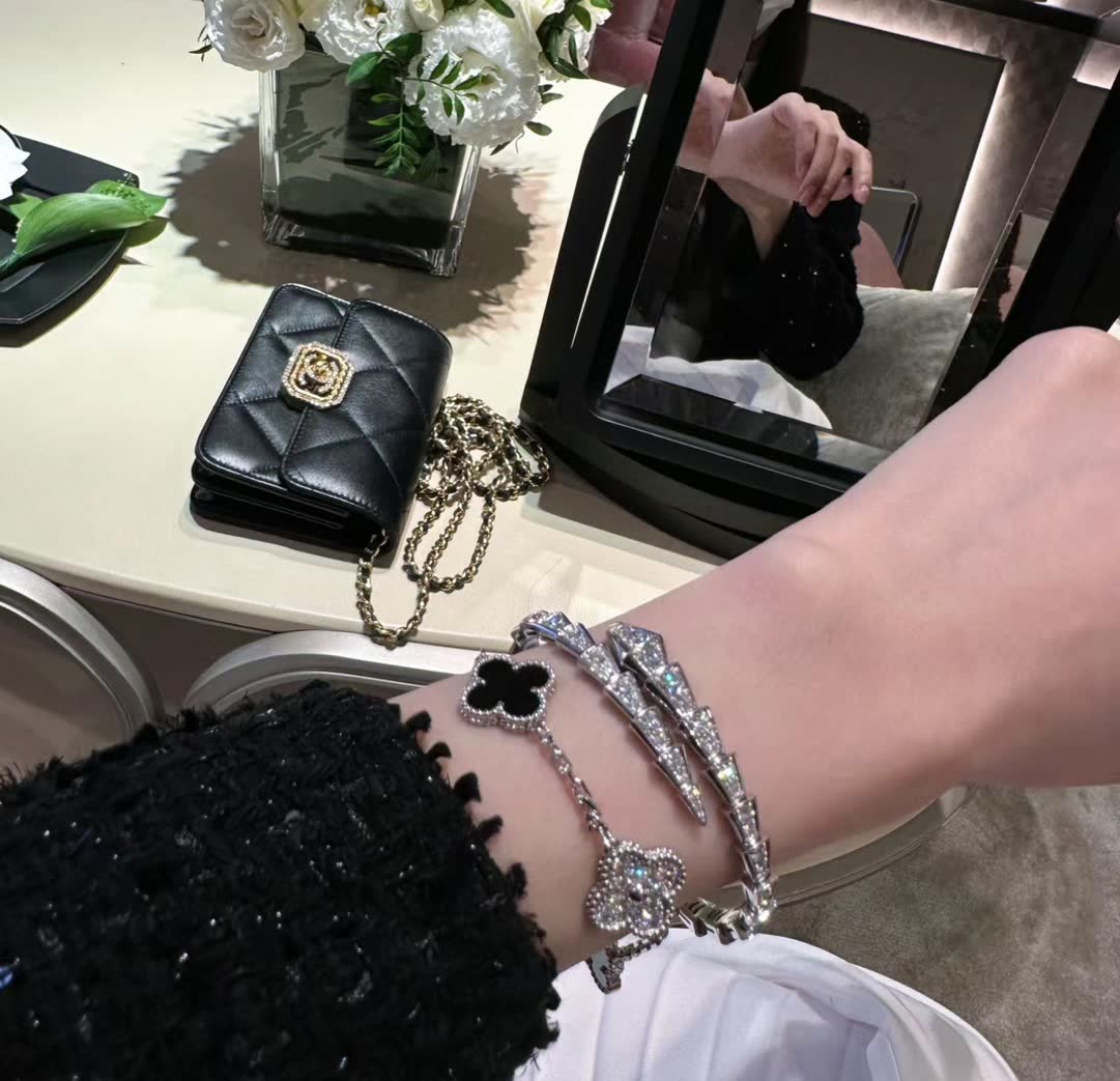 Van Cleef & Arpels Alhambra Bracelet